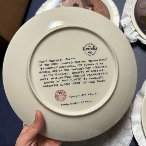 4pcs Norman Rockwell Collector plates the Knowles Mother’s Day series - Picture 6 of 11